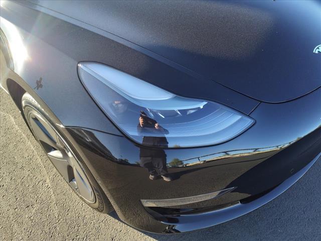 2022 tesla model 3 base