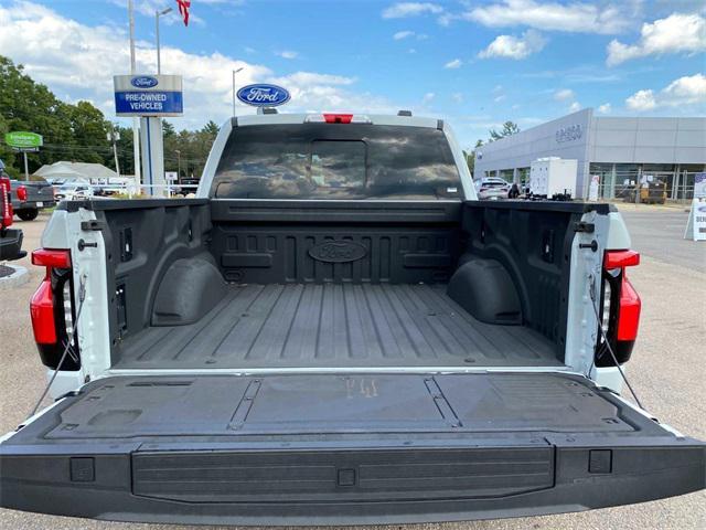 2023 ford f-150 lightning lariat