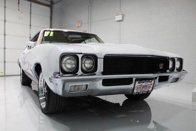 1971 buick skylark white available now!!