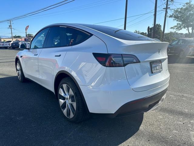 2021 tesla model y long range