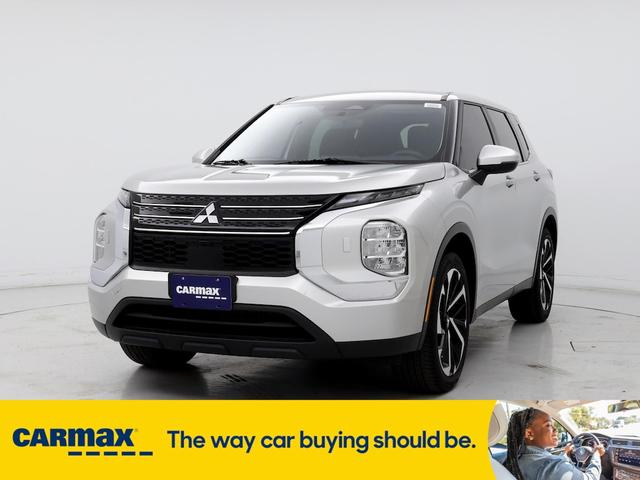 2022 mitsubishi outlander es