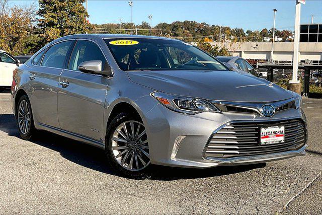 2017 toyota avalon hybrid limited