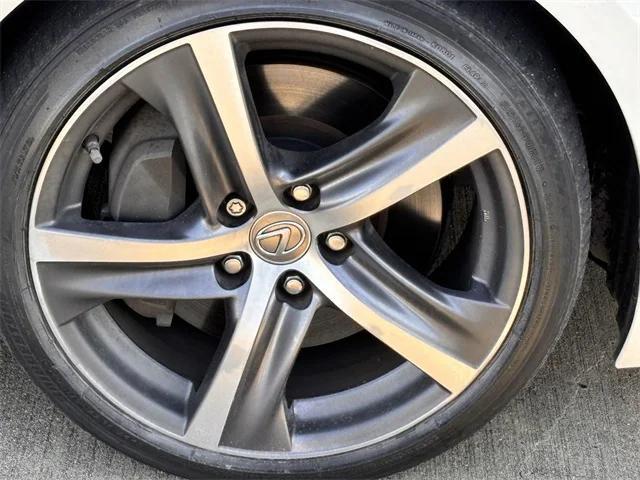 2018 lexus is 300 base