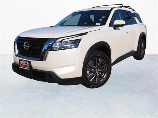 2022 nissan pathfinder