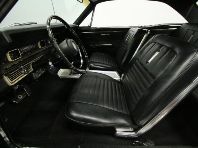 super straight black, 390 v8, auto, front pwr discs, nice int & under, solid, a+