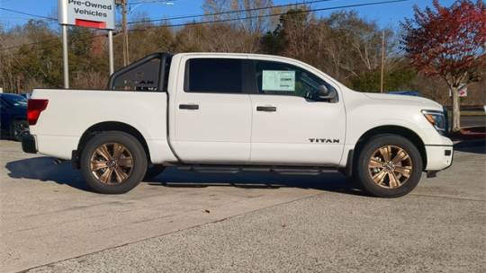 2024 Nissan Titan