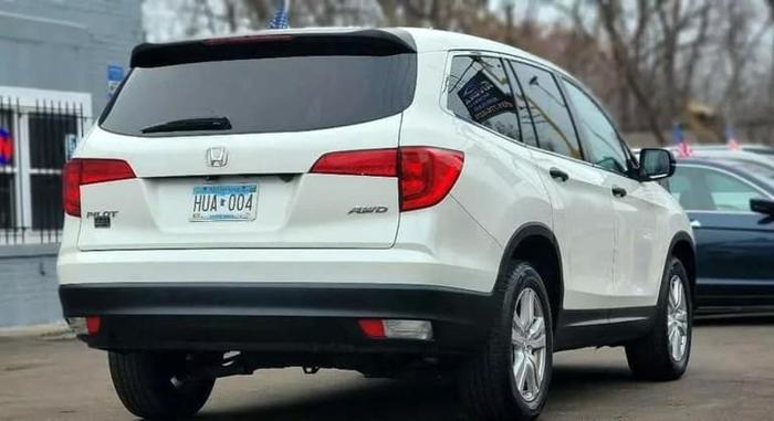 2016 honda pilot lx 4dr all-wheel drive in saint paul, minnesota