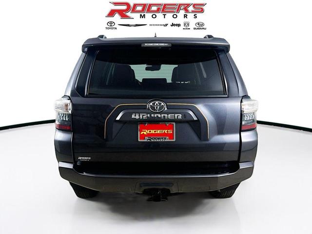 2022 toyota 4runner sr5 premium