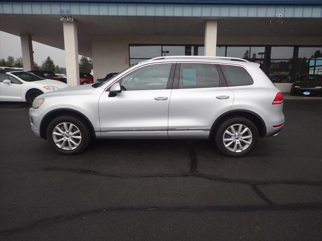 2013 volkswagen touareg vr6 sport