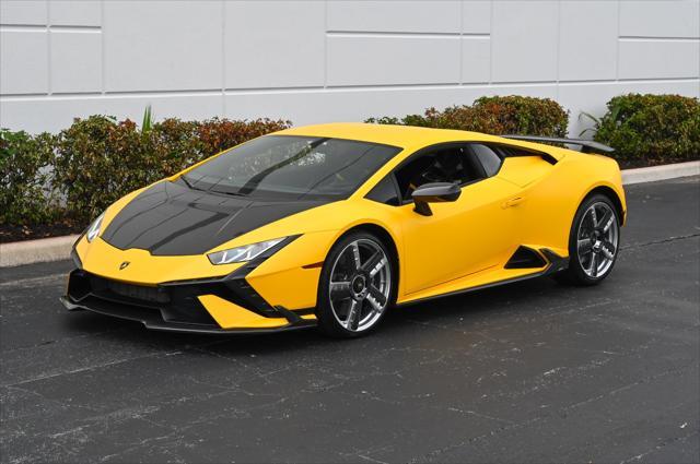 2023 lamborghini huracan tecnica coupe