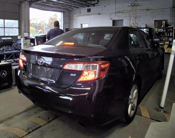 2014 toyota camry se