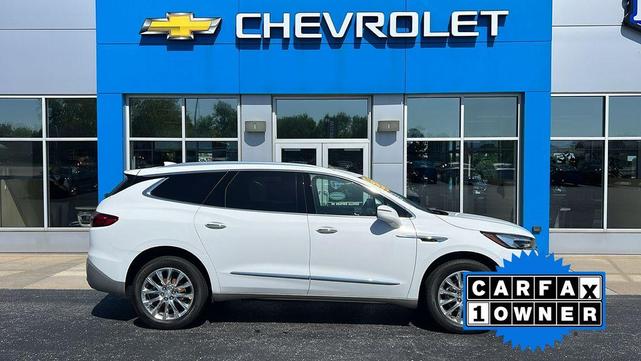 2021 buick enclave essence