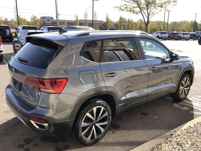 2022 volkswagen taos se