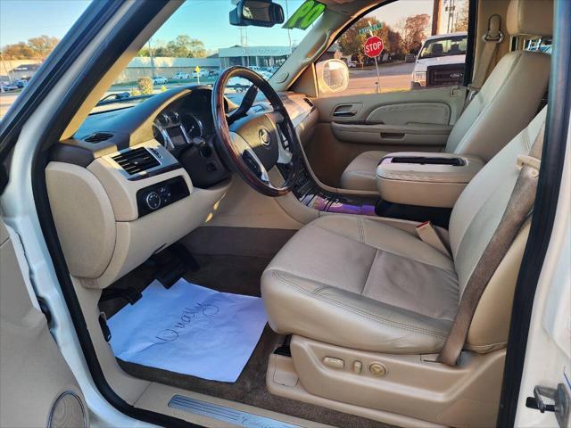 2009 cadillac escalade ext base
