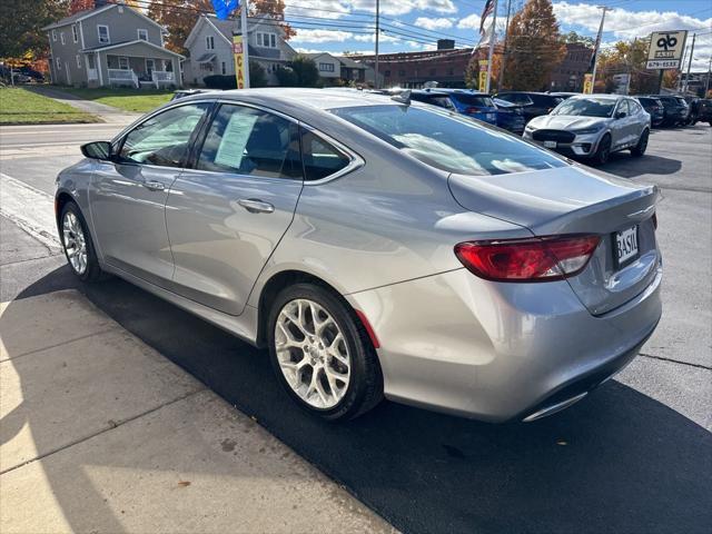 2015 chrysler 200 c