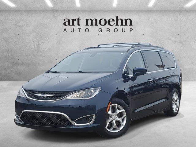 2018 chrysler pacifica touring plus
