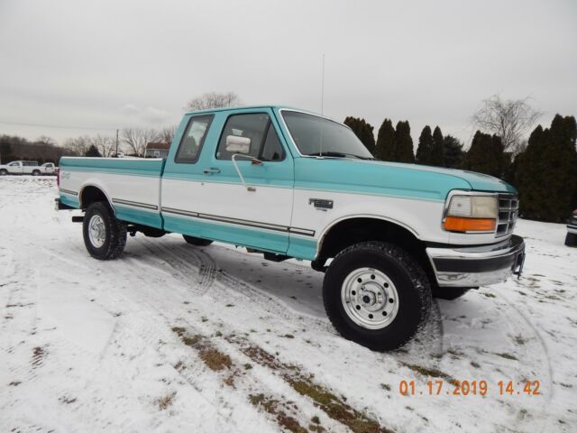 1994 ford f-250 xlt 4x4 ext cab long bed * 7.3 diesel * 5 spd stick * no reserve