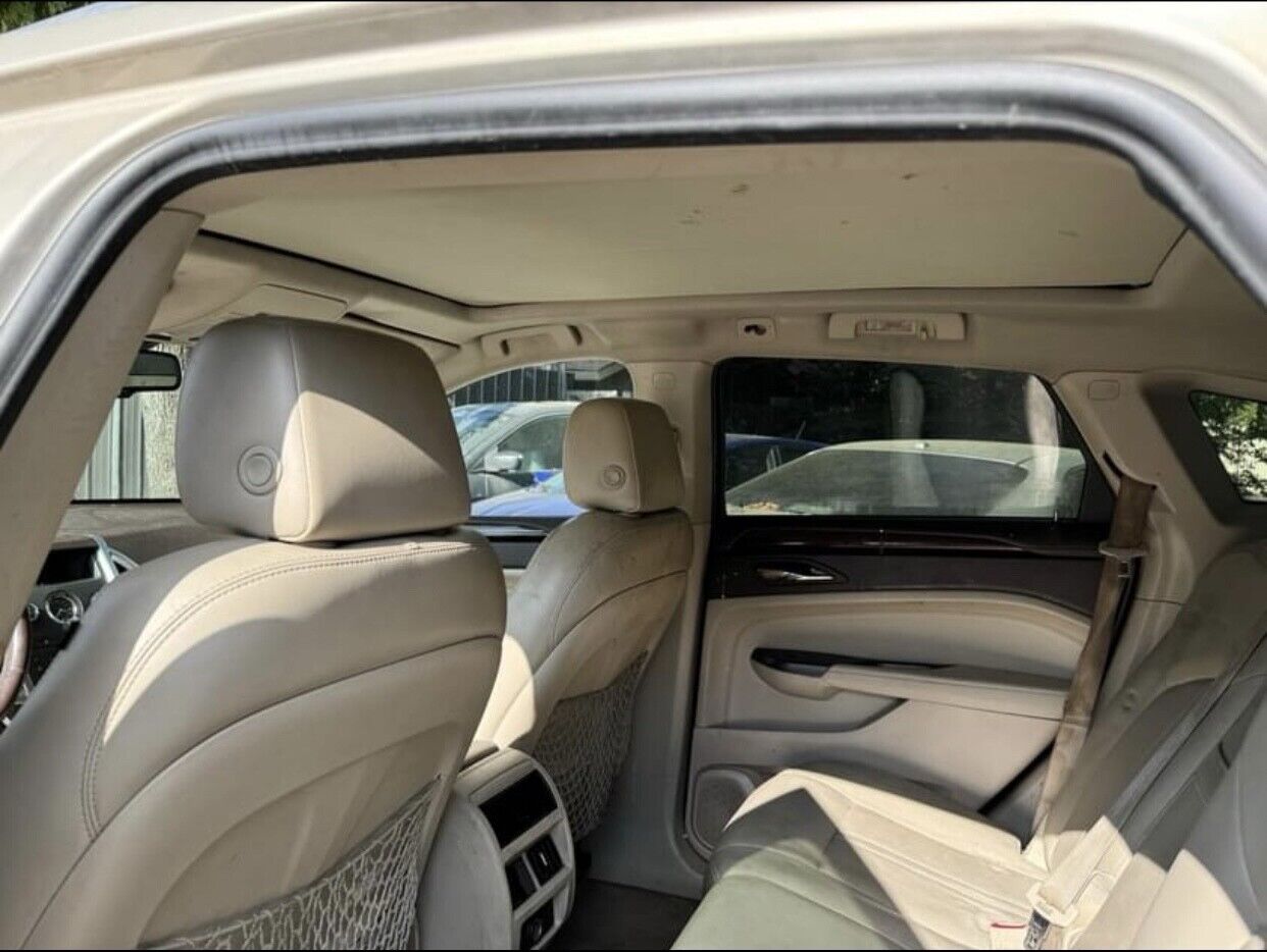 2011 cadillac srx luxury collection