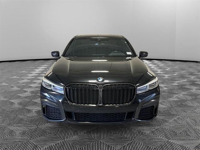 2022 bmw 740 i