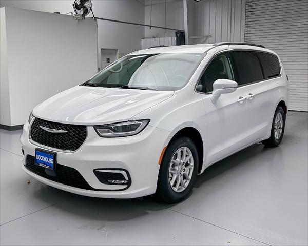 2022 chrysler pacifica touring l