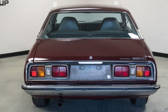 ultra rare jdm toyota / toyopet corona 2000gt rt114-mqg
