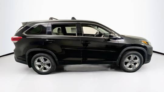 2017 Toyota Highlander