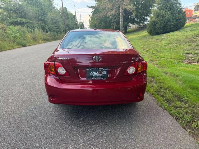 2010 toyota corolla le