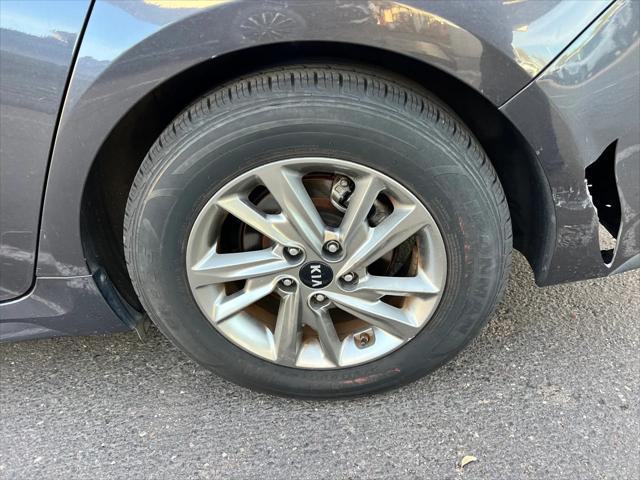 2019 kia optima lx