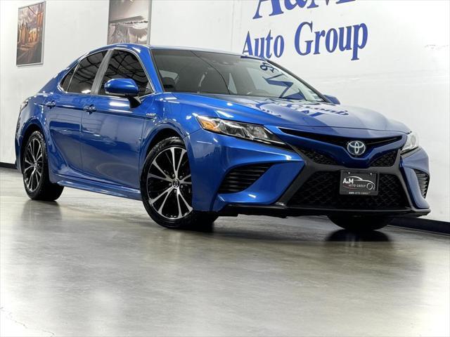 2018 toyota camry hybrid xle