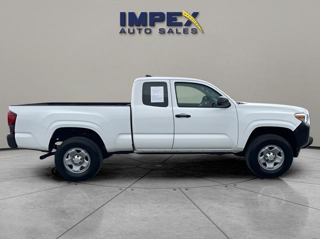 2023 toyota tacoma sr