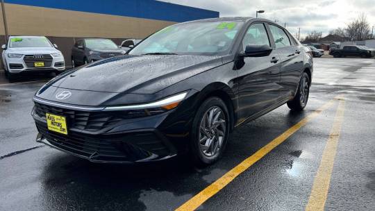 2024 Hyundai Elantra