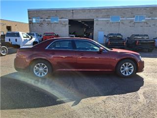 2016 Chrysler 300 limited