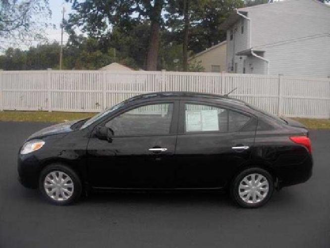 2012 nissan versa 1.6 sv in toledo, oh