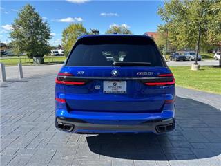 2025 BMW X7 m60i