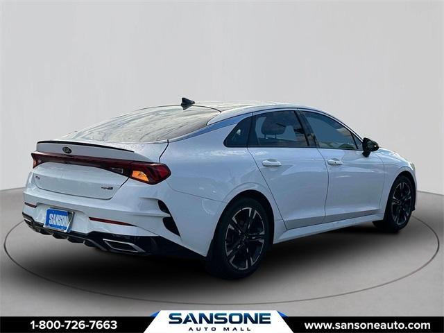 2021 kia k5 gt-line