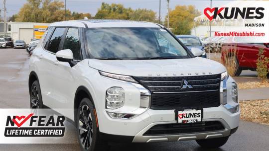 2024 Mitsubishi Outlander