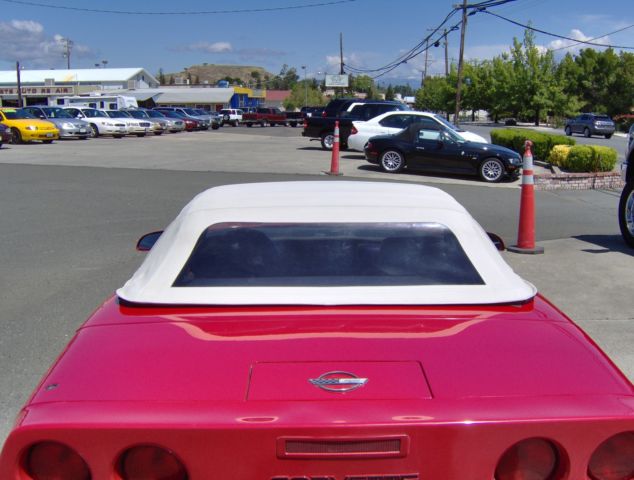 1988 chevrolet corvette convertible 5.7l 0nly 98k miles