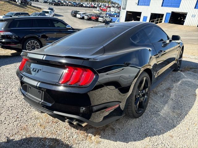 2022 ford mustang gt premium