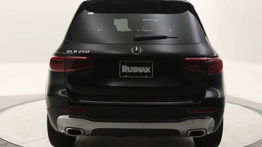 2025 Mercedes-Benz GLB