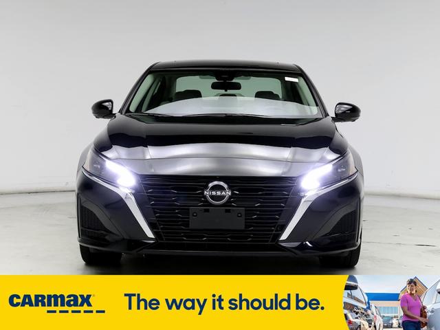 2023 nissan altima sl
