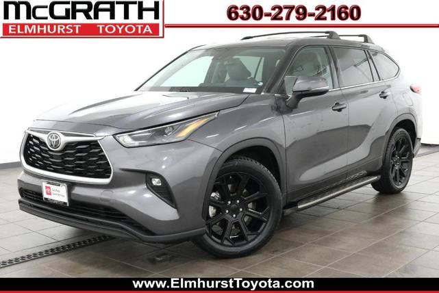 2022 toyota highlander le