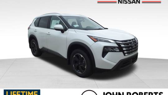 2024 Nissan sv