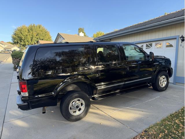 2005 ford excursion limited