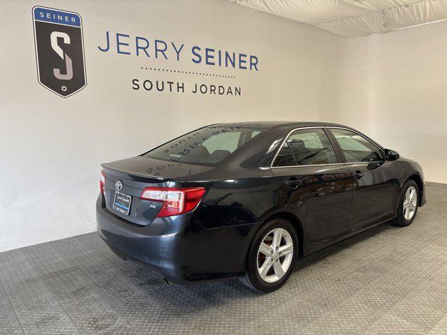 2012 toyota camry se