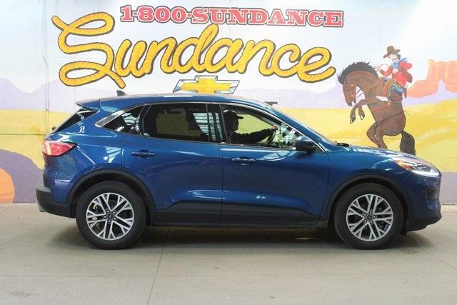 2022 ford escape sel