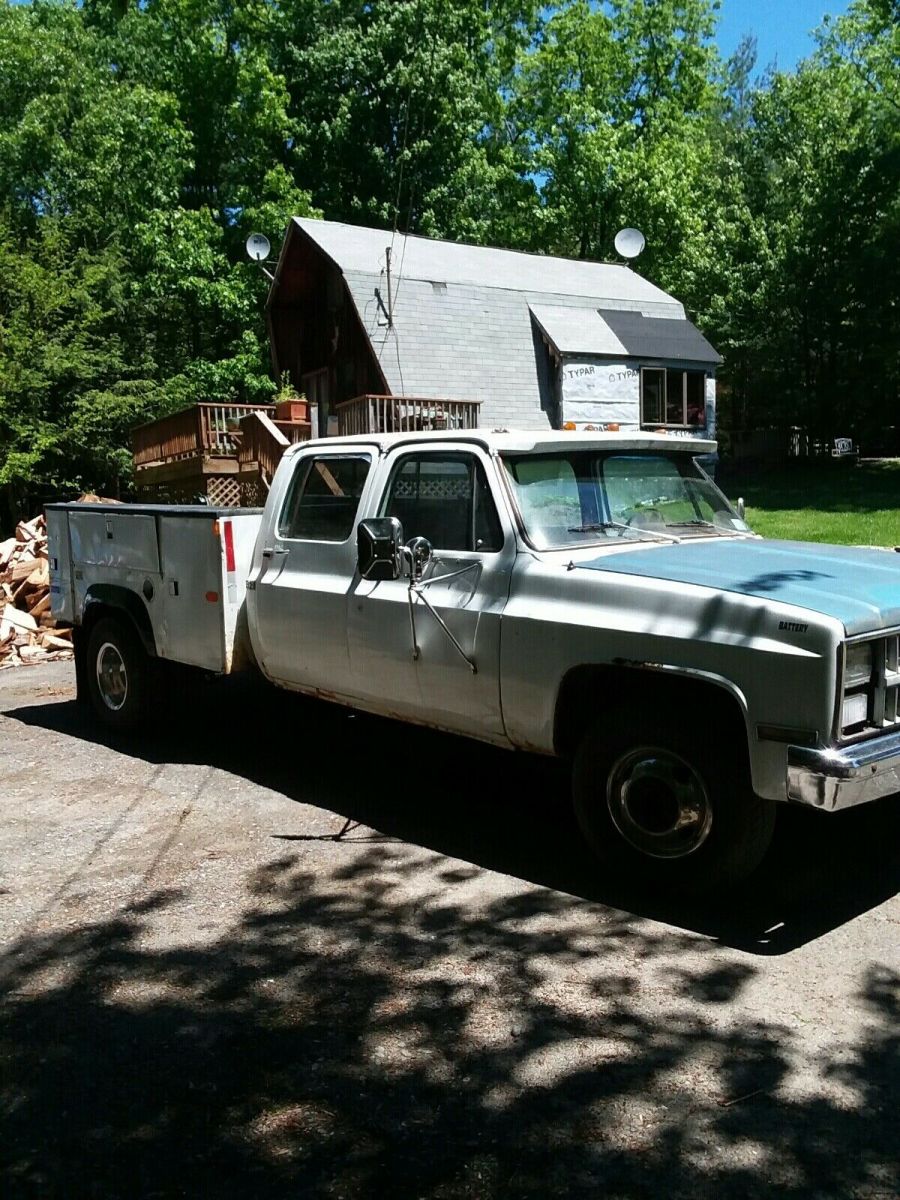 1982 chevrolet c30 pickup white rwd automatic
