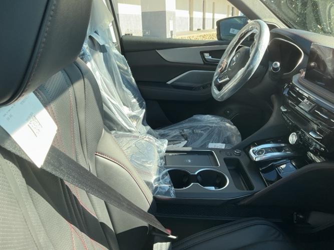 new 2025 acura mdx w/a-spec advance package