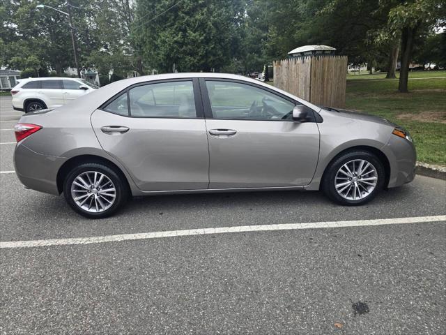 2015 toyota corolla le plus