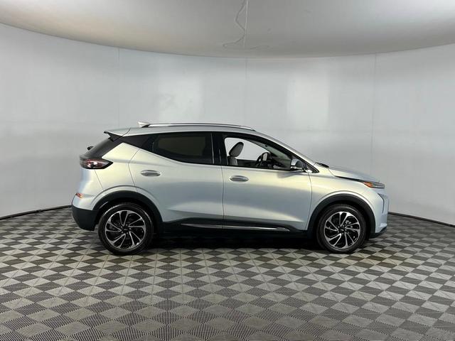 2023 chevrolet bolt euv premier