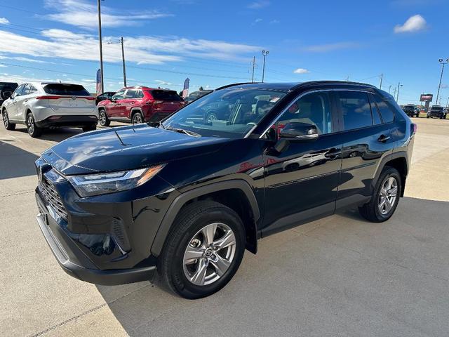 2023 toyota rav4 xle